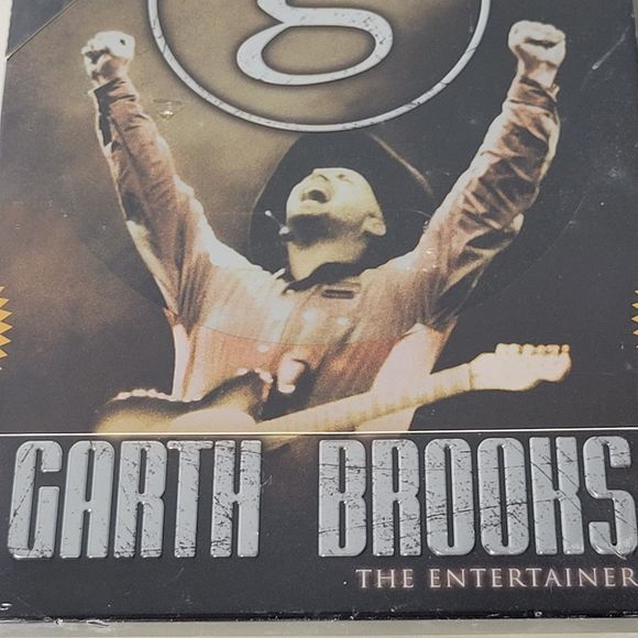 Garth Brooks The Entertainer 5 DVD Box Set NEW - Picture 3 of 9
